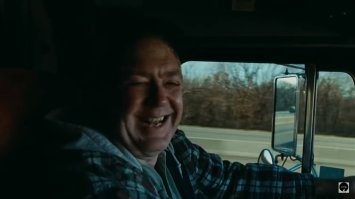 "Он был на ходу и обошелся друзьям всего в 800 долларов"
This Car?