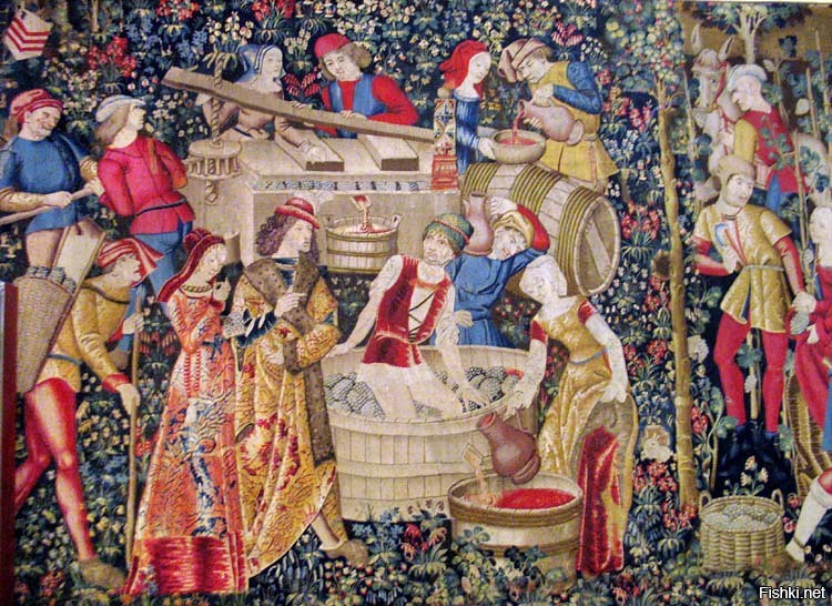 Вино из-под пресса уступает полученному из прямо процеженного сока: последнее и крепче, и приятнее на вкус, чем первое, которое слабее и кислее, хотя в нём и больше экстрактивных и ароматических веществ.
Есть качество и цена вина, а не Ваши исторические справки, виноград можно и с гребней не снимать...
Декреты Карла Великого в области виноделия требовали обеспечить надлежащий уровень гигиены. В одном даже предписывалось, что виноград можно отжимать только под прессом, а не давить босыми ногами.