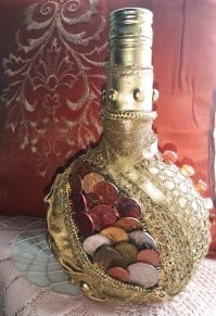 Я сделала талисман "Денежная бутылка". Не работает. Денег как не было, так и нет