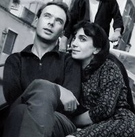 Фильм отличный. Понятен любому ребёнку в СССР. Он и снимался для детей. 
Сегодня день рождения Алексея Баталова, замечательного человека кино СССР.

Баталов с женой.