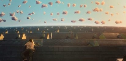 Напомнило фильм "Вивариум"...