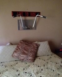 Блевать в писуар? Моветон!
_______

Лучше руль так поставить: