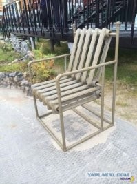 На какой сам сядешь, а на какой... Подборка зачётных стульев