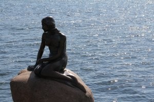 Эти снимки заставят вас посмотреть на мировые достопримечательности иными глазами