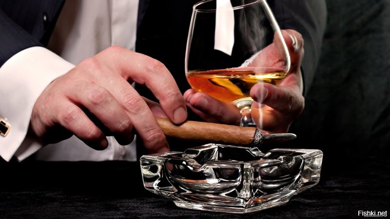 Мужчины...
"Мужики" быстро, быстро...