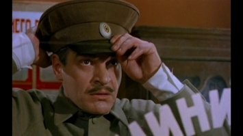 "Это что у нас тут происходит?": жители Твери  удивились военной технике с украинскими флагами