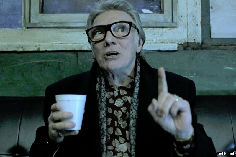 - Где говорите вы его потеряли? Он что, связка ключей?