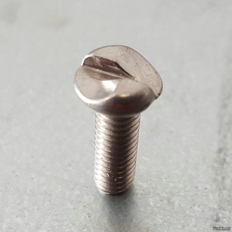 А чем вот такое открутить?