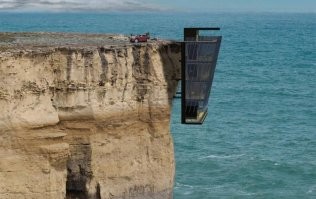 15 дизайнеров, которые превратили обычные предметы в шедевры