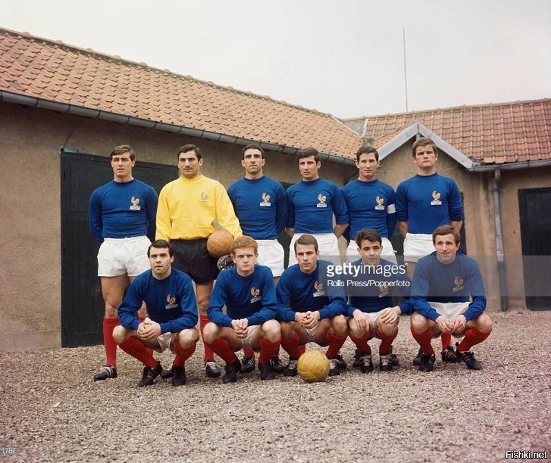 Французская сборная 1966 года перед своим матчем со сборной Испании в Париже.