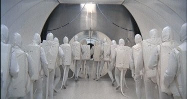 Это оригинал.  Там был один черный, который удивлялся, как он туда попал. Сделайте негатив, где будет один белый.  Это и будет Франция.