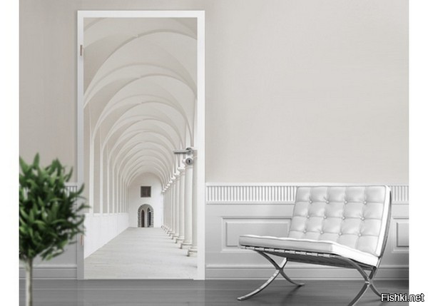 Преимущества и недостатки дверных фотообоев