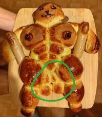 Это у него 4 яйца?
Мутант какой-то