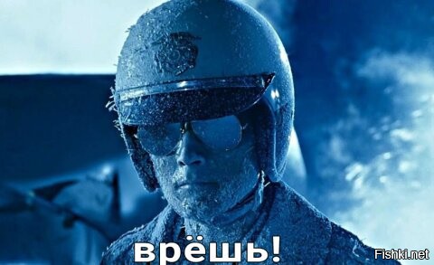 64-летний Роберт Патрик и бюст Т-1000 на прошедшем Comic-Con в Германии