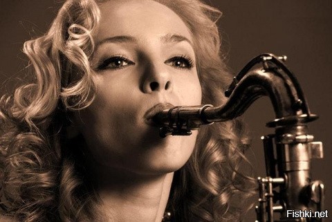 Да... Есть что то такое в саксафонистках)