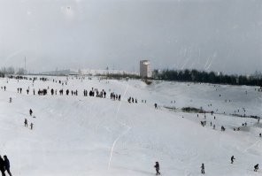 Эх... "Бараний лоб" называлась горка эти. Сколько санок переломали там в детстве. )))