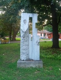 Памятники в моем городе.... Ну сделай прикольное фото!
