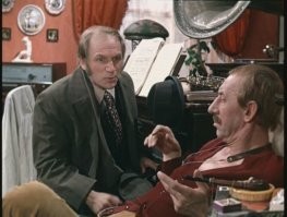 На первой фотографии Басов в х\ф "Шаг на встречу" новелла "Мясо по-аргентински"