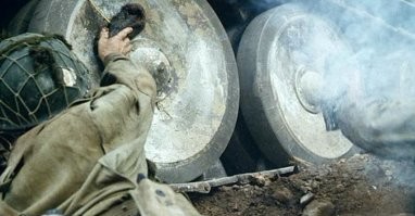 Спасение рядового райана. Солидольная липкая граната