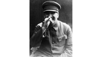 Говорили Ленину, а сделал Сталин....