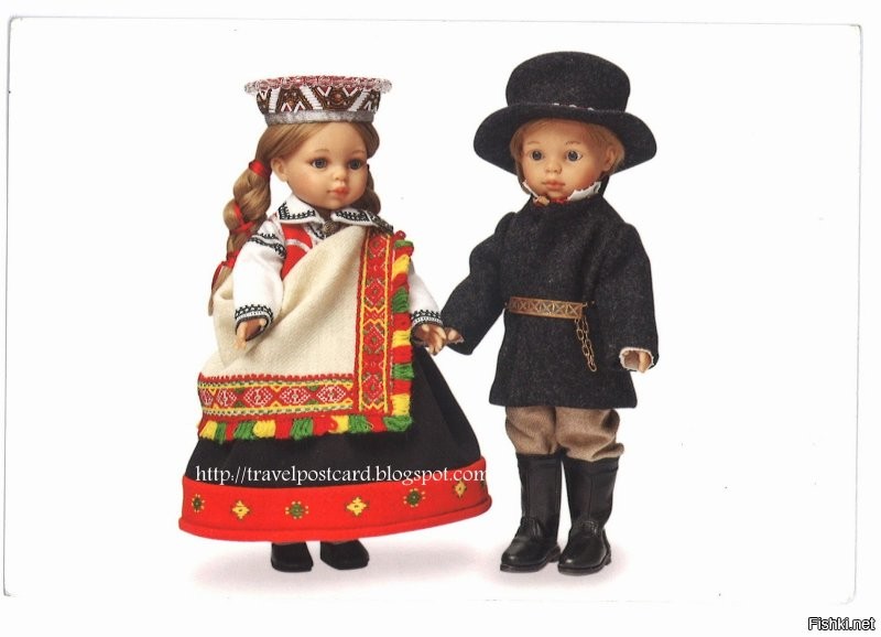 С уважением отвечаю ...
Латвия - в данном государстве доминирующая религия  христианство ? 
... и пусть кукла Илзе чревовещает  о божественном вероучении , а Гунар несет благую весть лютеранства .
Вы согласны с такой трактовкой об выпуске кукол ?