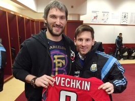 Ну у Овечкина разные поклонники есть, даже такие великие как и он сам