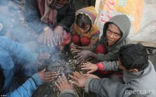 Ну вы в курсе что они относятся к Индии, правильно? 
Ура, цивилизация! Ура, медицинская помощь! Ура, нет голода!