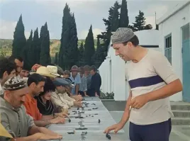 Балбесам просьба помолчать... В домино играй.