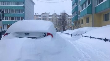 В Ханты-Мансийске так с ноября по апрель)