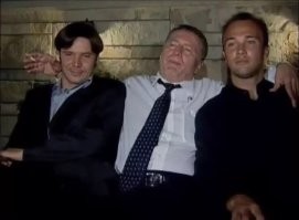 что- то напоминает