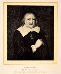 Как сказать...
По пьесе Гамлет был толст и одышлив, хотя при этом был прекрасным фехтовальщиком...
Королева Гертруда говорит о Гамлете так:
QUEEN GERTRUDE
He's fat, and scant of breath.
Here, Hamlet, take my napkin, rub thy brows;
The queen carouses to thy fortune, Hamlet

В большинстве переводов это передано вполне адекватно:
П. Гнедич: «Он толст, одышка ему мешает.»
М. Лозинский: «Он тучен и одышлив.»
Ю. Лифшиц: «Дышит тяжело. С его фигурой...»
В. Поплавский: «Он задохнется от избытка веса.»
К.Р. (Константин Романов): «Он толст и трудно дышит.»

Портрет актёра  Джона Лоуина (John Lowin), первым сыгравшего Гамлета ещё при жизни Шекспира.
