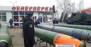 В Питере в новогоднюю ночь в окно влетела петарда и разнесла половину квартиры