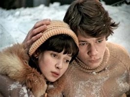 «Бабули», «юноши» и «девочки» с подвохом: яркие возрастные преображения советских актёров и актрис