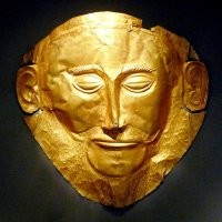 Маска Агамемнона. Надгробная маска, золото, 1550-1500 д.н.э. Это эпоха Троянской войны. Найдена в Микенах, Греция. Национальный Археологичский Музей, Афины.