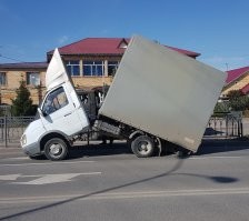 если нет разницы, зачем платить больше?