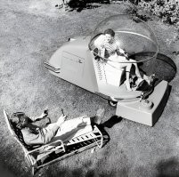 Вон и кнопочка впереди есть, нажал и фарш готов.