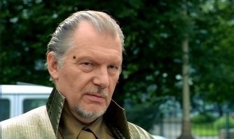 В московском метро грабитель украл телефон и сбежал с ним в тоннель