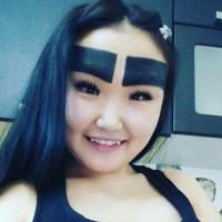 к сожалению и эта считает, что это красиво((((