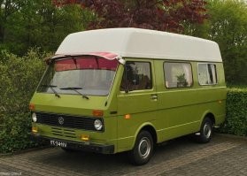 Так-то для этого и Volkswagen LT удобнее будет старенький и квадратненький... внутри больше чем снаружи. Дёшево качество ещё тех готов и душ уместится) если повезёт можно и 4х4 найти,-но ценник там уже под лям