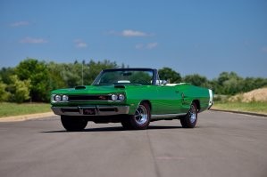 Масл-седан Dodge Coronet Hemi: редчайший автомобиль 1960-х