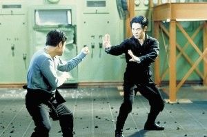 12 случаев, когда актёры умудрялись сыграть роль и героя, и злодея в одном и том же фильме