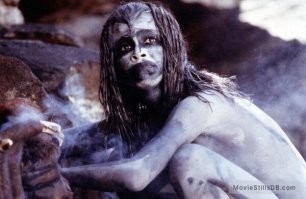 Рей Дон Чонг, снявшейся в роли Синди снималась в фильме  "  Борьба за огонь"