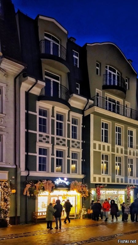 Может просто потому что у меня в городе я каждый день вижу много красивых домов. Старинных и новых.