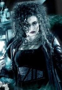 Хелена Бонем Картер

Беллатриса Лестрейндж
