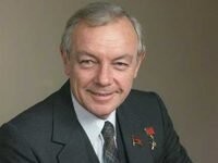 Без диплома, но с талантом: звёзды кино, не имеющие актёрского образования