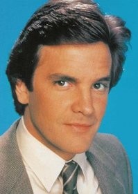 Люди показывают своих питомцев и то, в честь кого или чего они их назвали