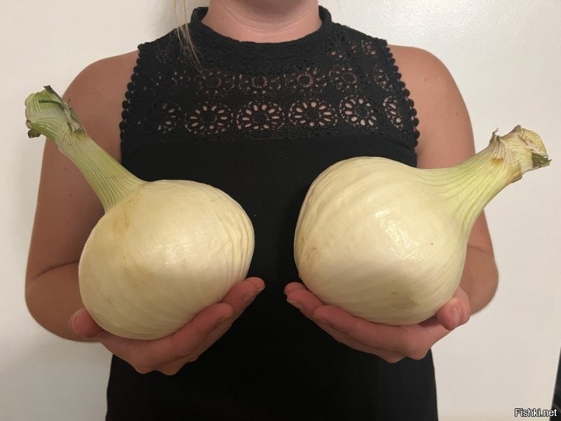 Чуть не забыл, про ягодки, овощи и фрукты.
2 фото АВОКАДИЩЕ.