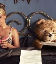 В одном фильме у них баба за медвежонка замуж вышла.А вы говорите мэмээс.