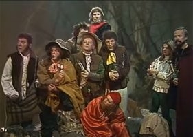 В советской версии "Властелина колец" герои получше будут.