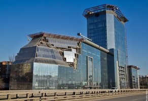 Ростов-на-Дону, наверное, самый известный недострой в городе. Отель "Sheraton", павший жертвой кризиса и курса доллара в 2010е года